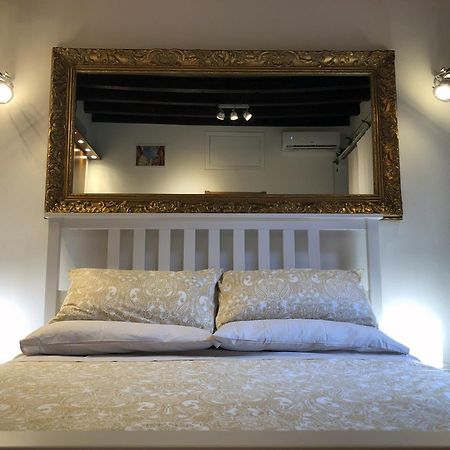 Appartement Brera Vip Spotlight - Brera - Duomo - Castello Sforzesco - Lanza Metro M2 à Milan Extérieur photo